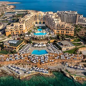 5* Szálloda Corinthia St George's Bay